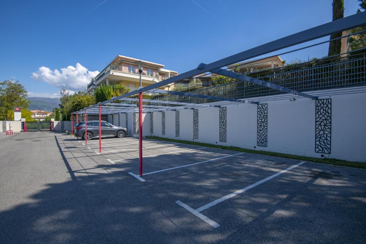 Ibis Cannes Mouans Sartoux Piscine Parking Gratuit Bagian luar foto